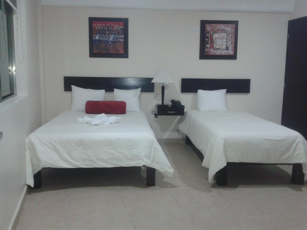 Hotel Puerto קמפצ'ה מראה חיצוני תמונה